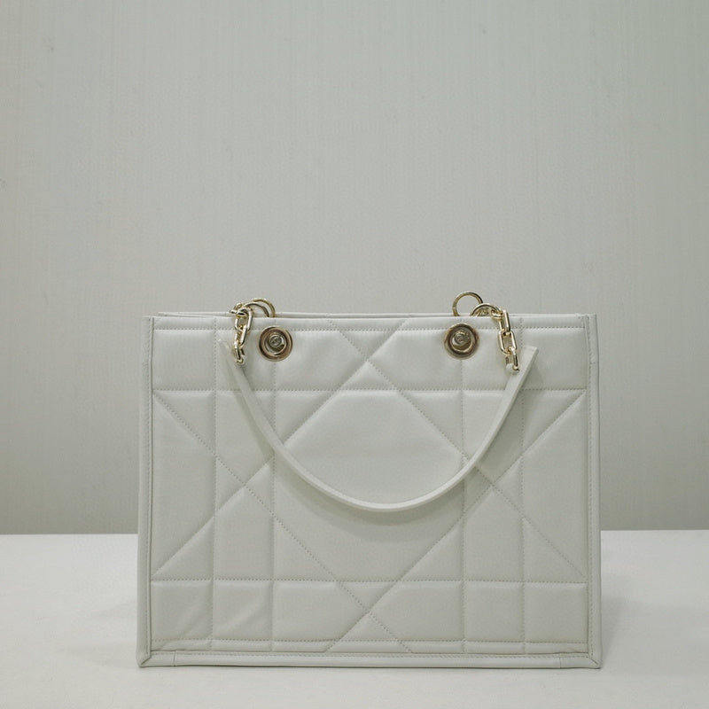 Dior Bags - 3067