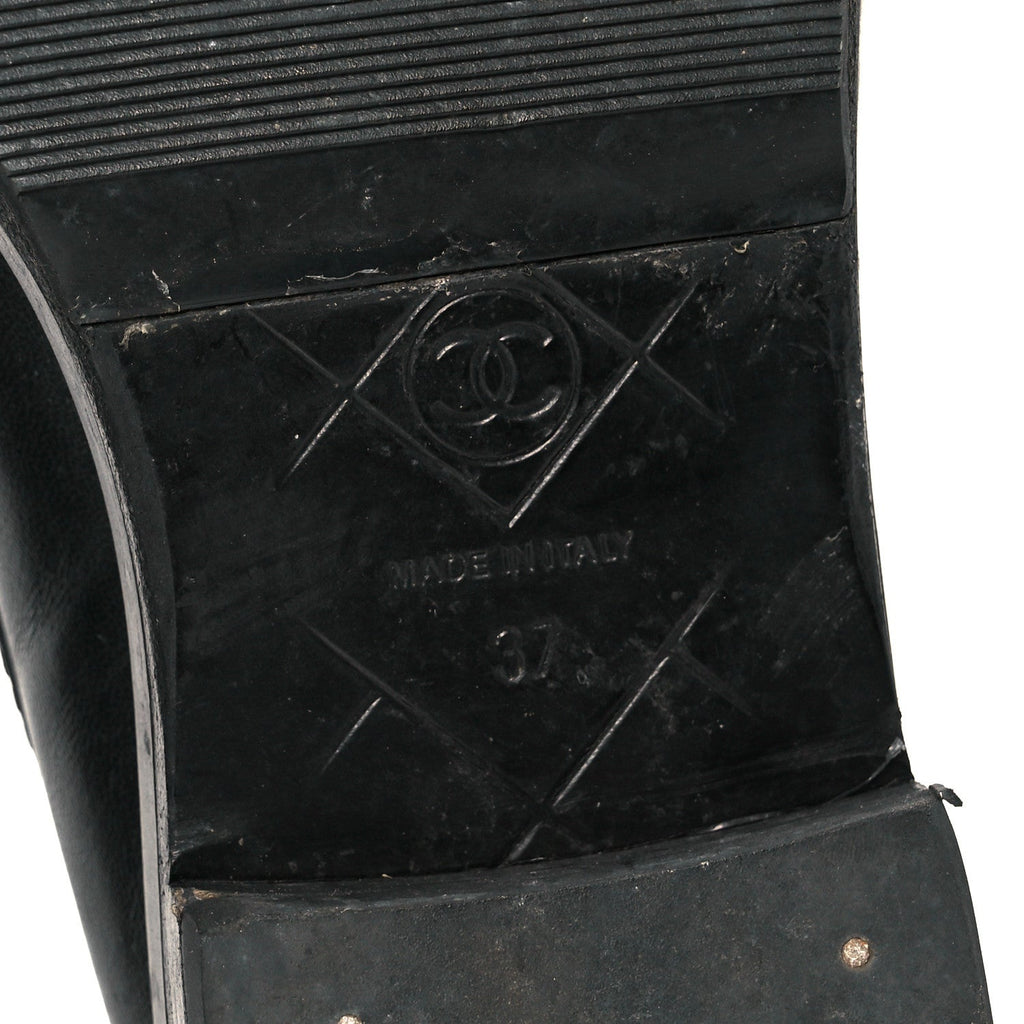 Lambskin Quilted CC Turnlock Loafers 37 Black