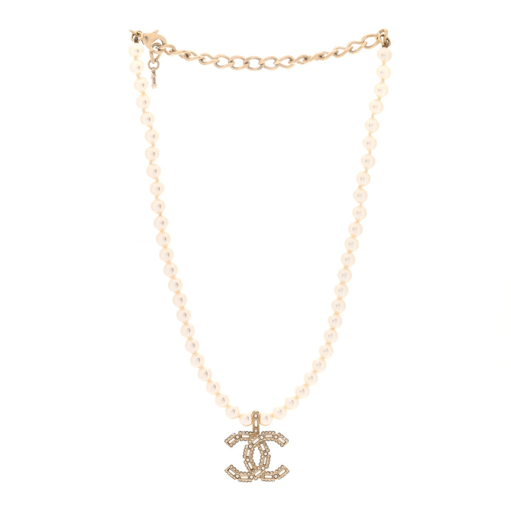 Pearl Crystal Baguette CC Short Necklace Gold