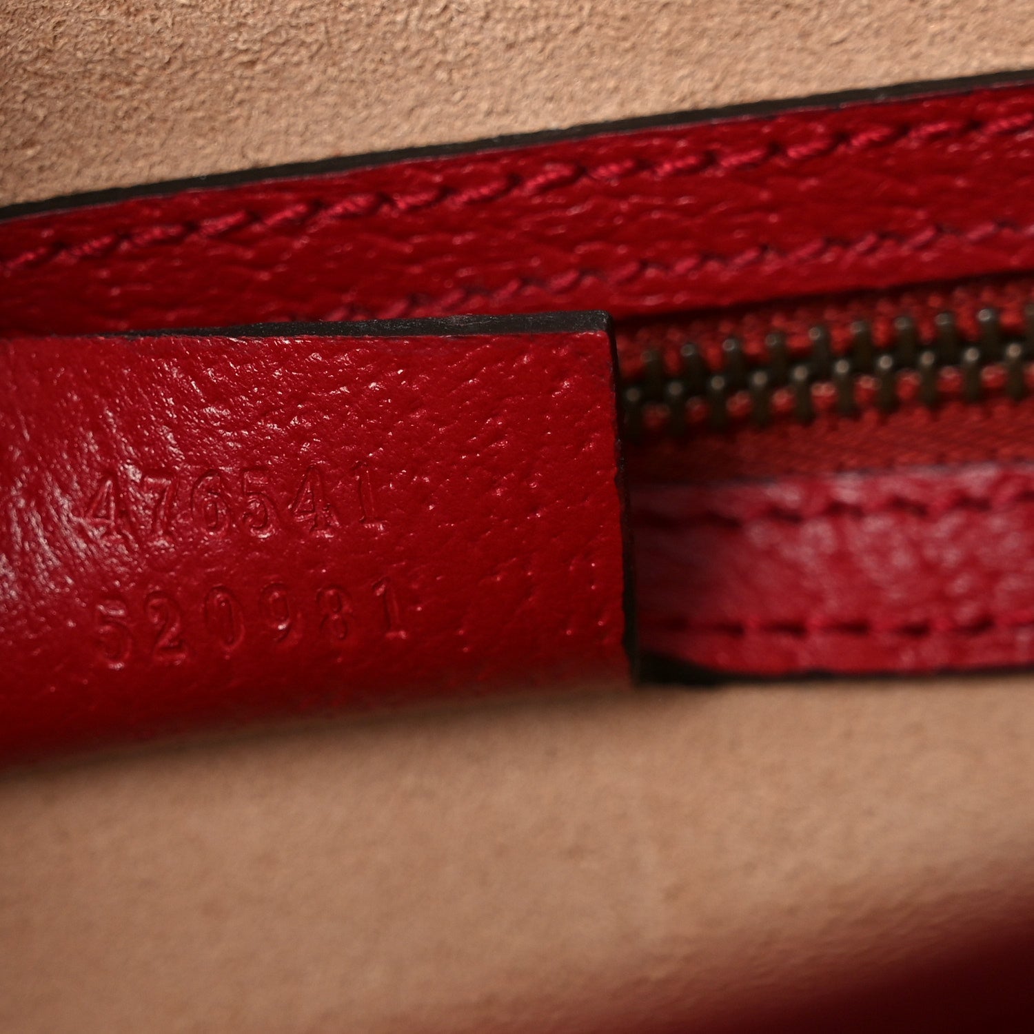 Gucci GG Supreme Monogram Small Queen Margaret Top Handle Bag Red