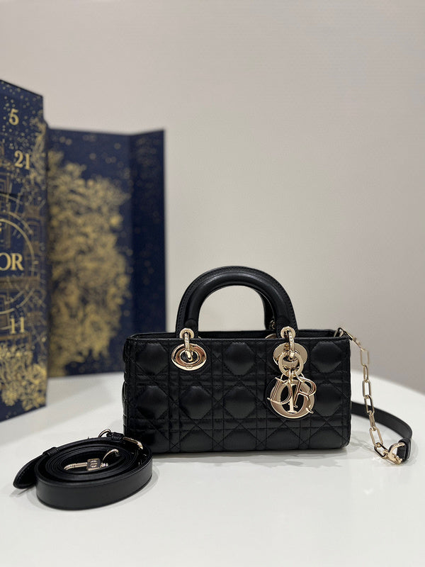 Dior Bags - 1869