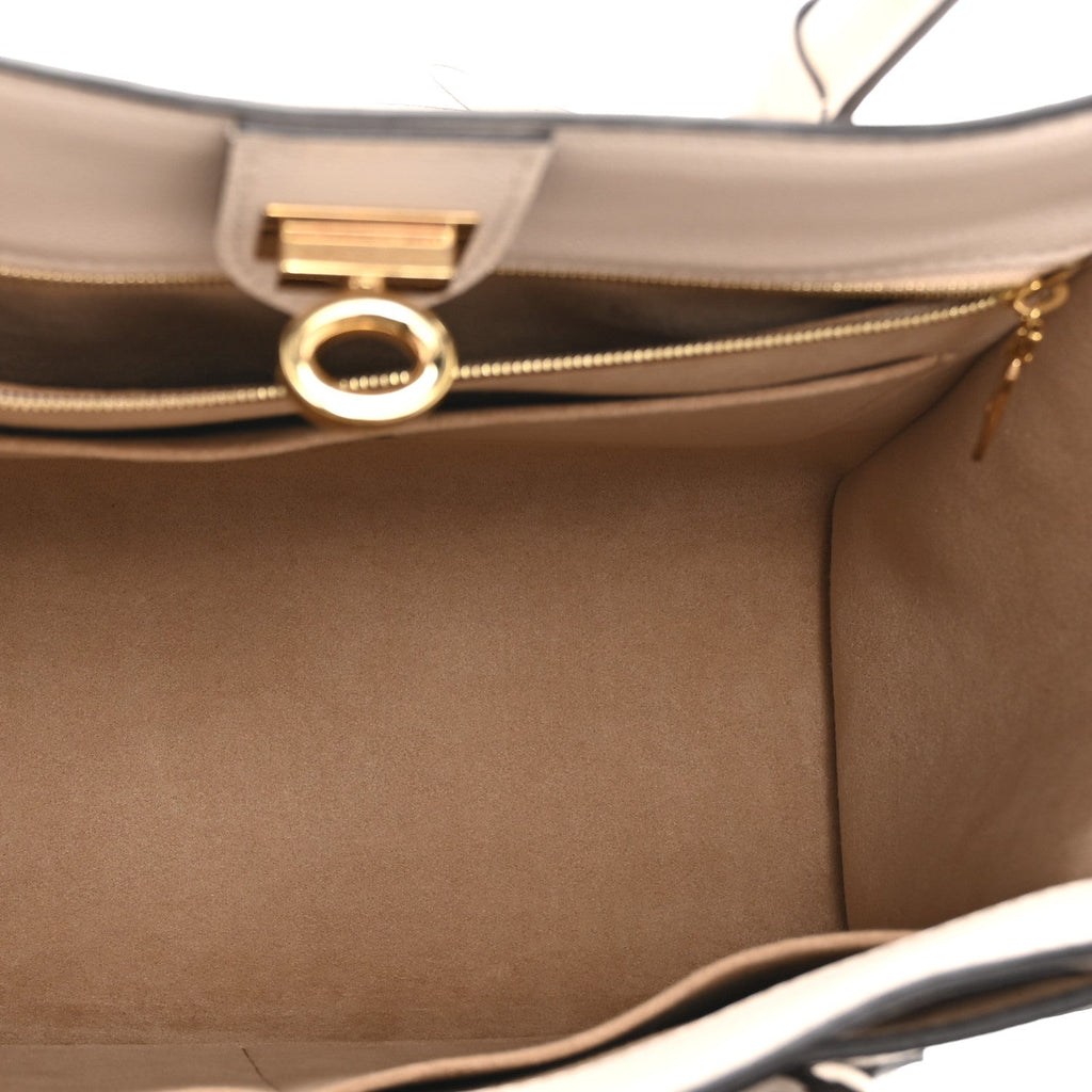 Louis Vuitton Mahina On My Side Greige
