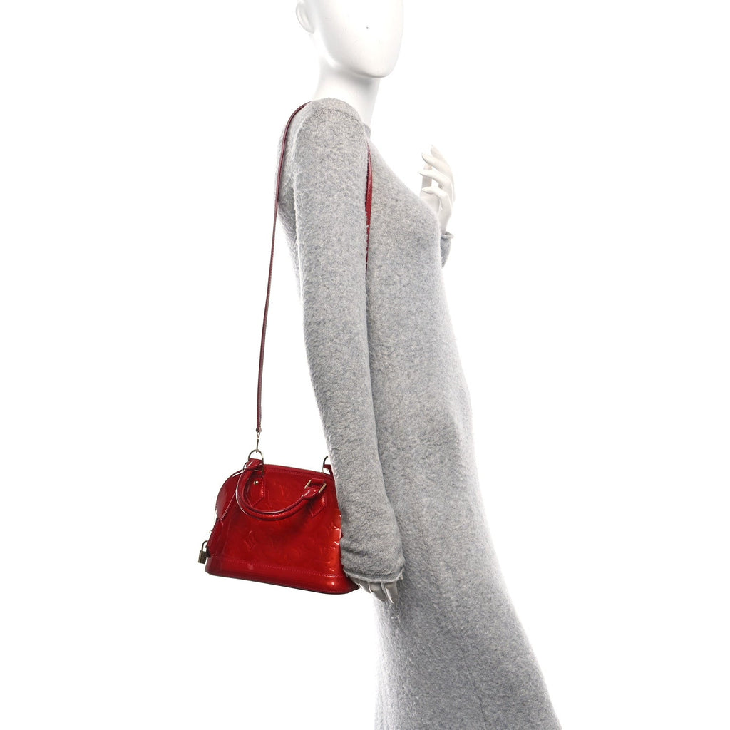 Louis Vuitton Vernis Alma BB Pomme D'Amour