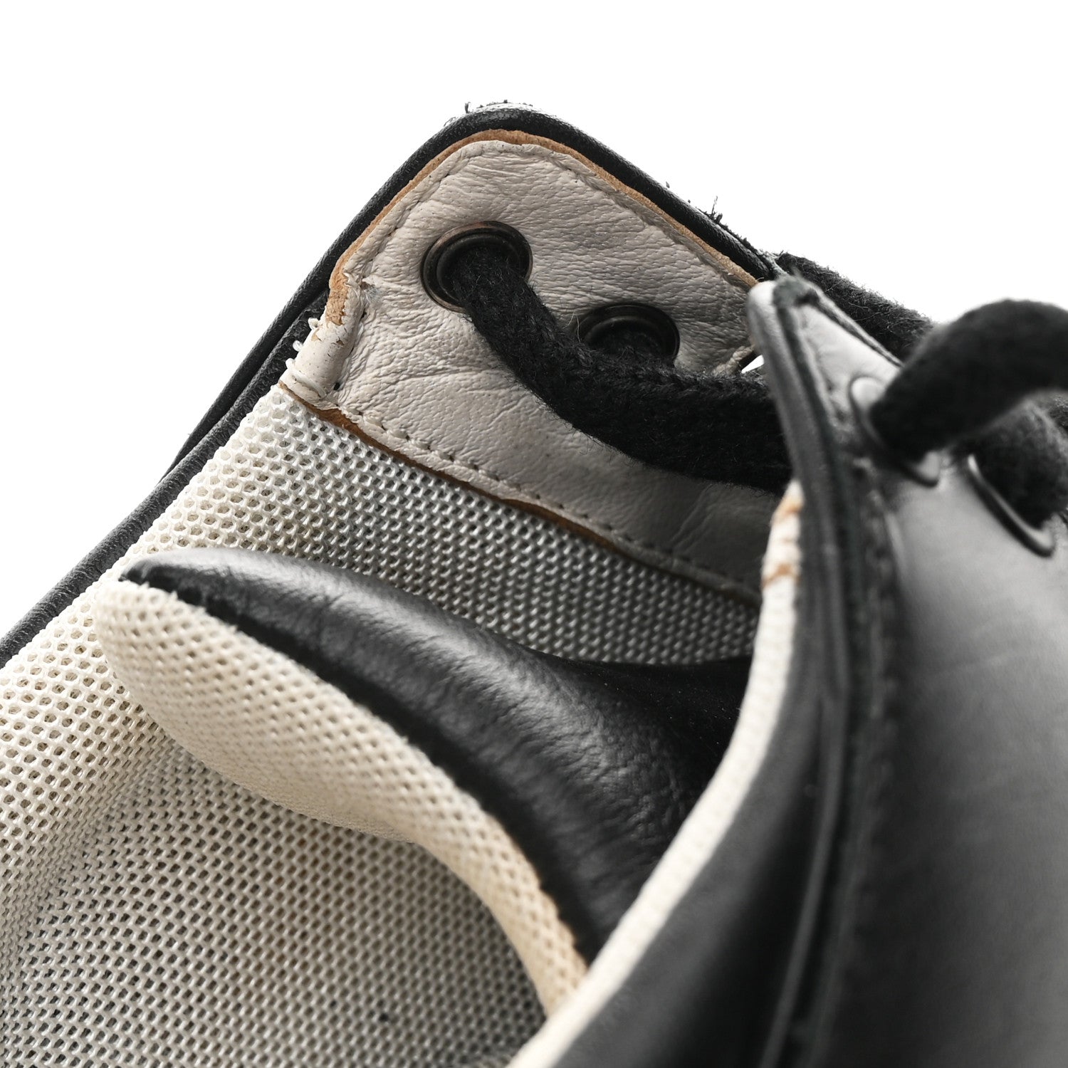 Calfskin Tweed CC Sneakers 41 Black White