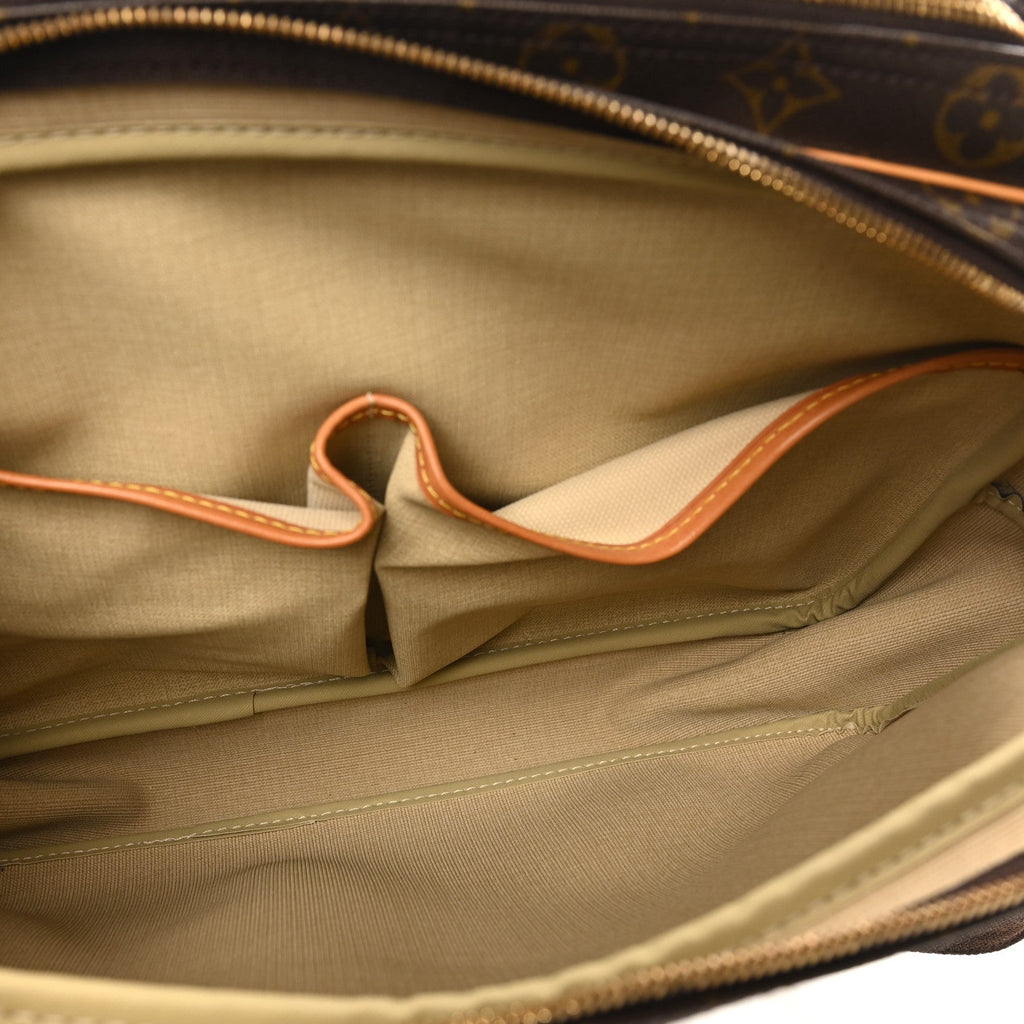 Louis Vuitton Monogram Reporter GM
