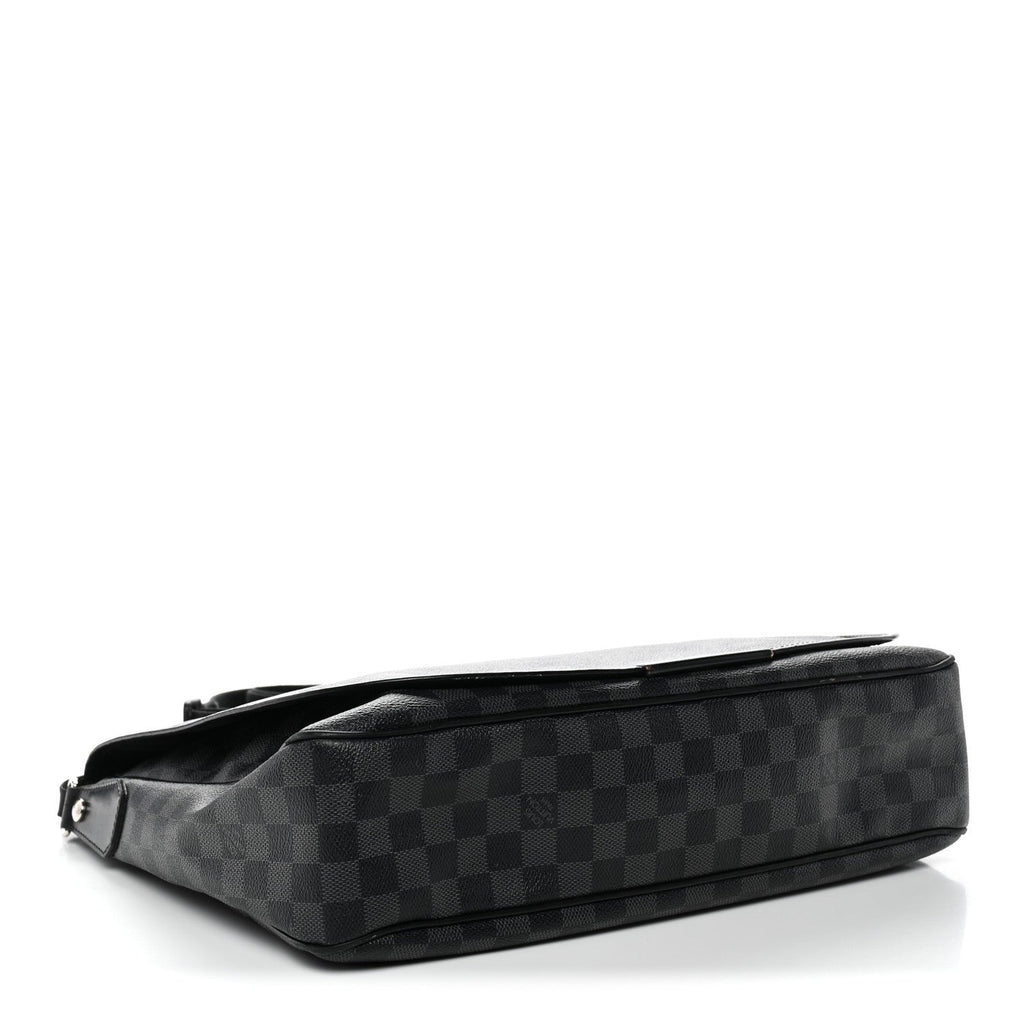 Louis Vuitton Damier Graphite Daniel MM