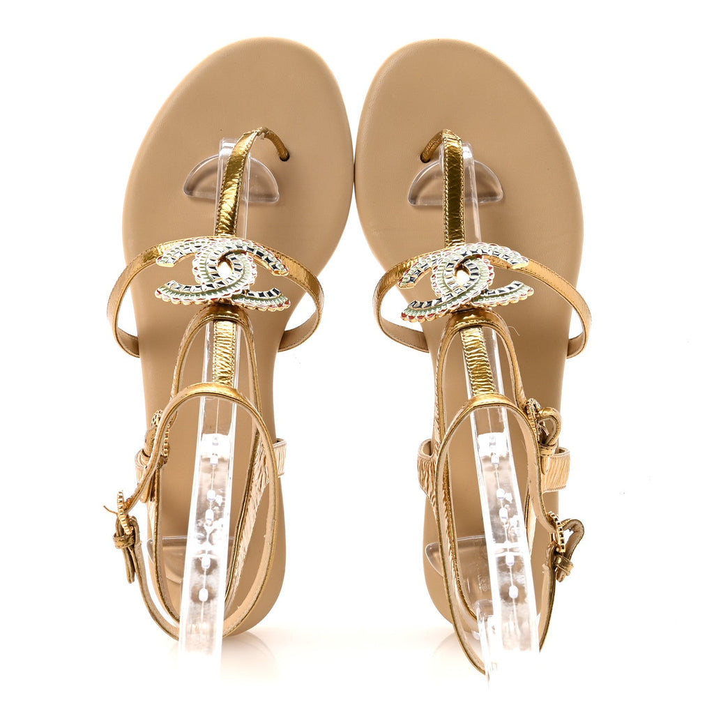 Laminated Lambskin Enamel CC Thong Sandals 38.5 Golden