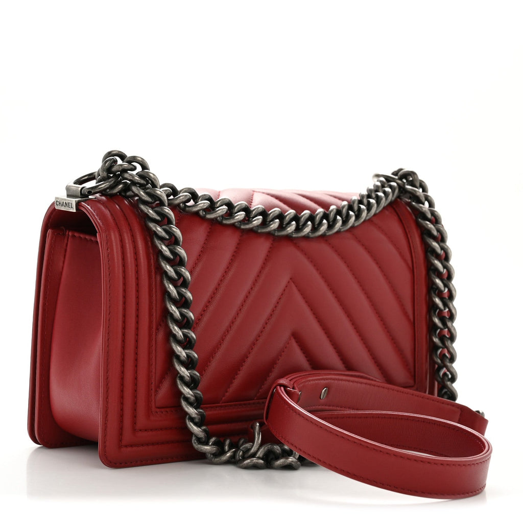 Chanel Lambskin Chevron Quilted Medium Boy Flap Red