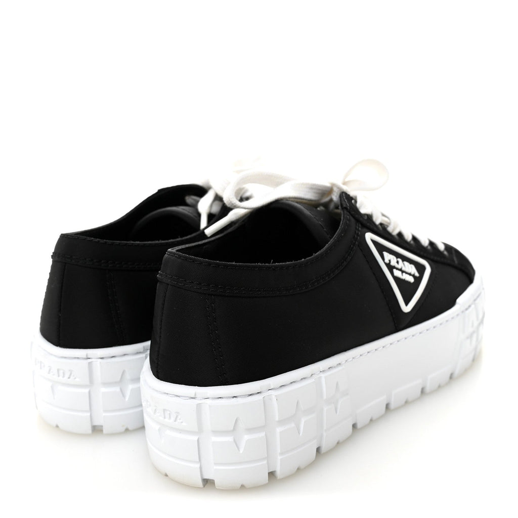 Prada Re-Nylon Gabardine Triangle Logo Double Wheel 50mm Sneakers 38 Black