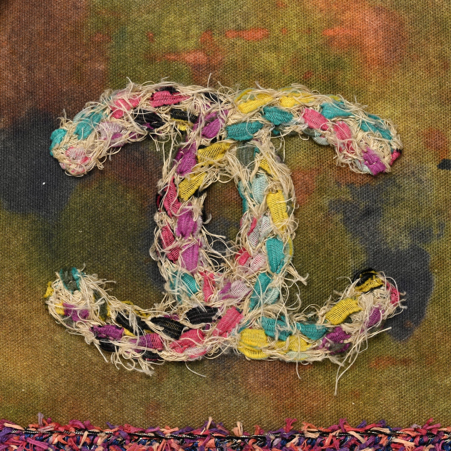 Chanel Washed Toile Large Graffiti On The Pavements Messenger Khaki Multicolor