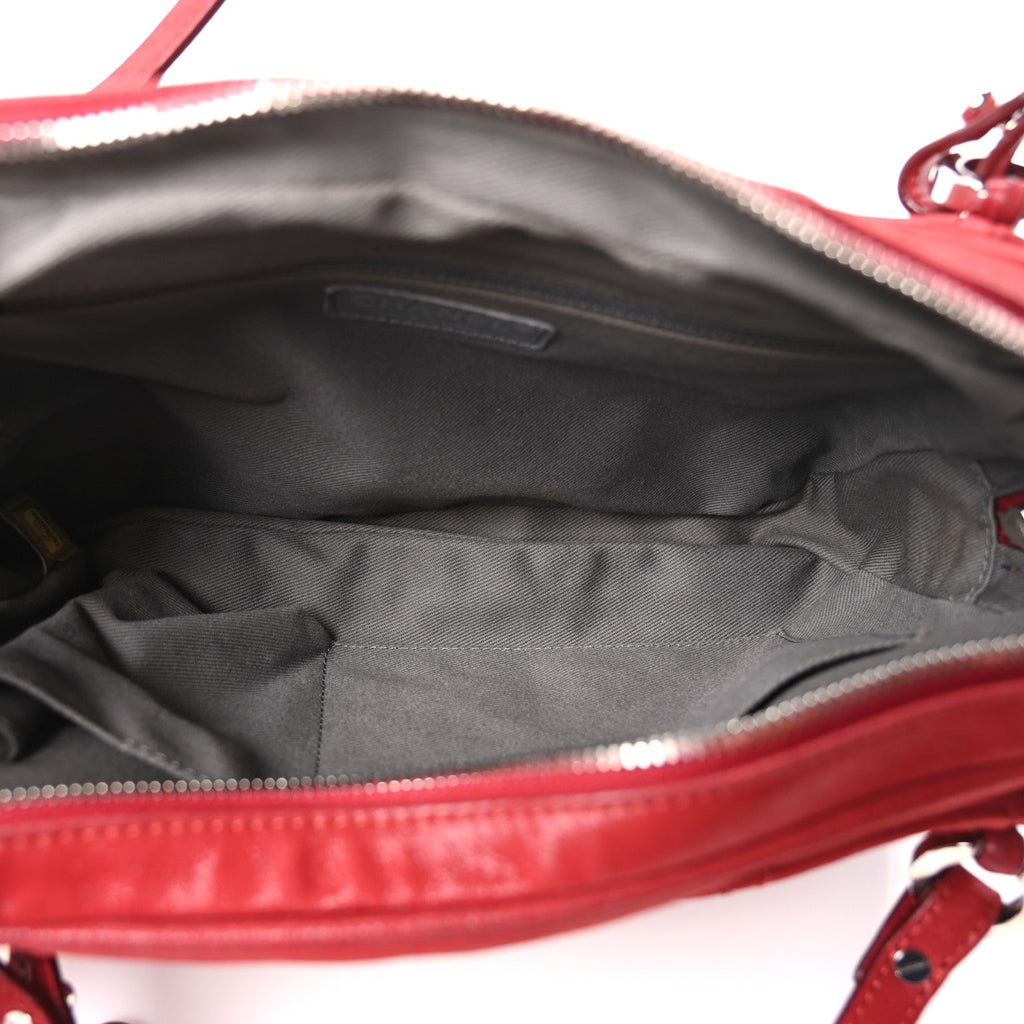 Chanel Iridescent Calfskin Quilted Relax CC Camera Case Red