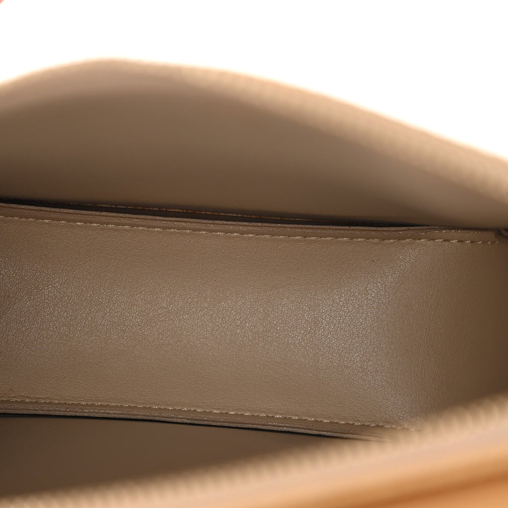 Louis Vuitton Vernis Mott Beige