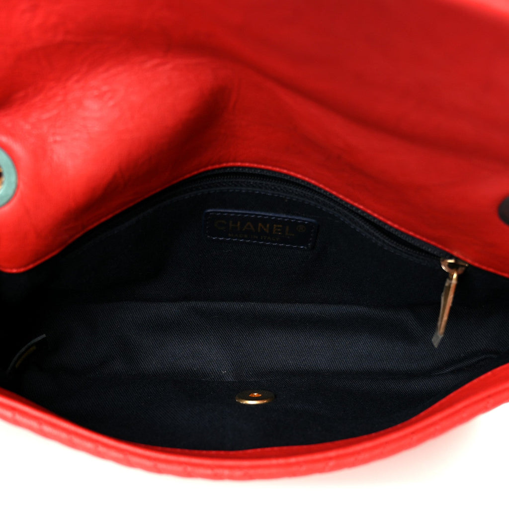 Chanel Wrinkled Lambskin Chevron Quilted Medium Flap Red
