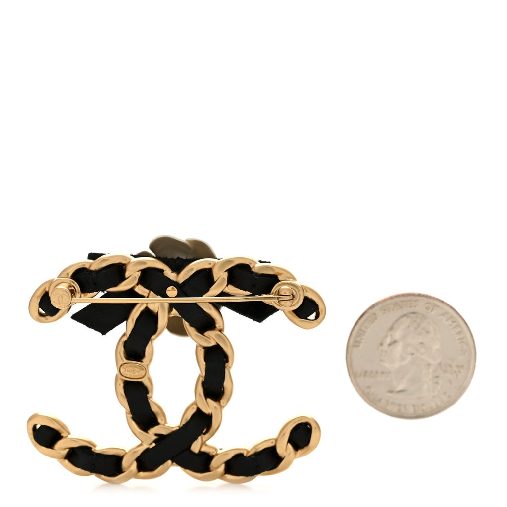 Lambskin Chain Camellia CC Brooch Black Gold