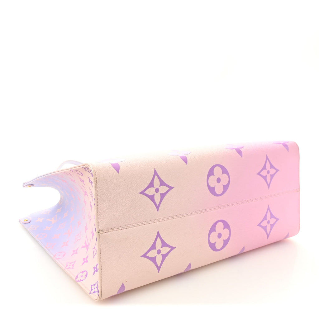 Louis Vuitton Monogram Giant Spring In The City Onthego GM Sunrise Pastel