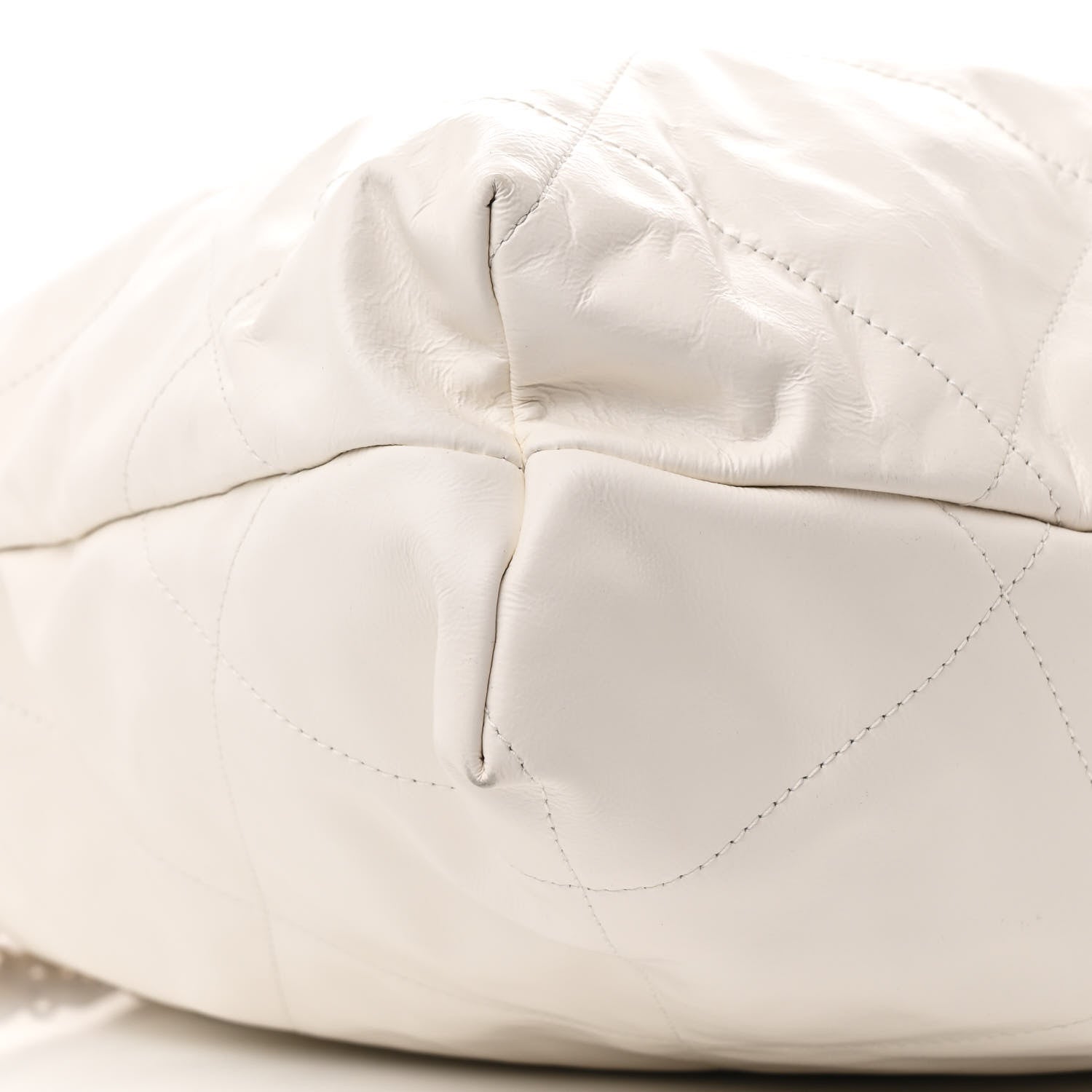 Chanel Shiny Calfskin Quilted Chanel 22 White Black