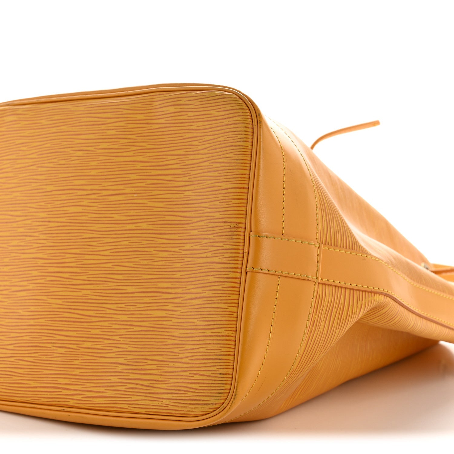 Louis Vuitton Epi Noe Tassil