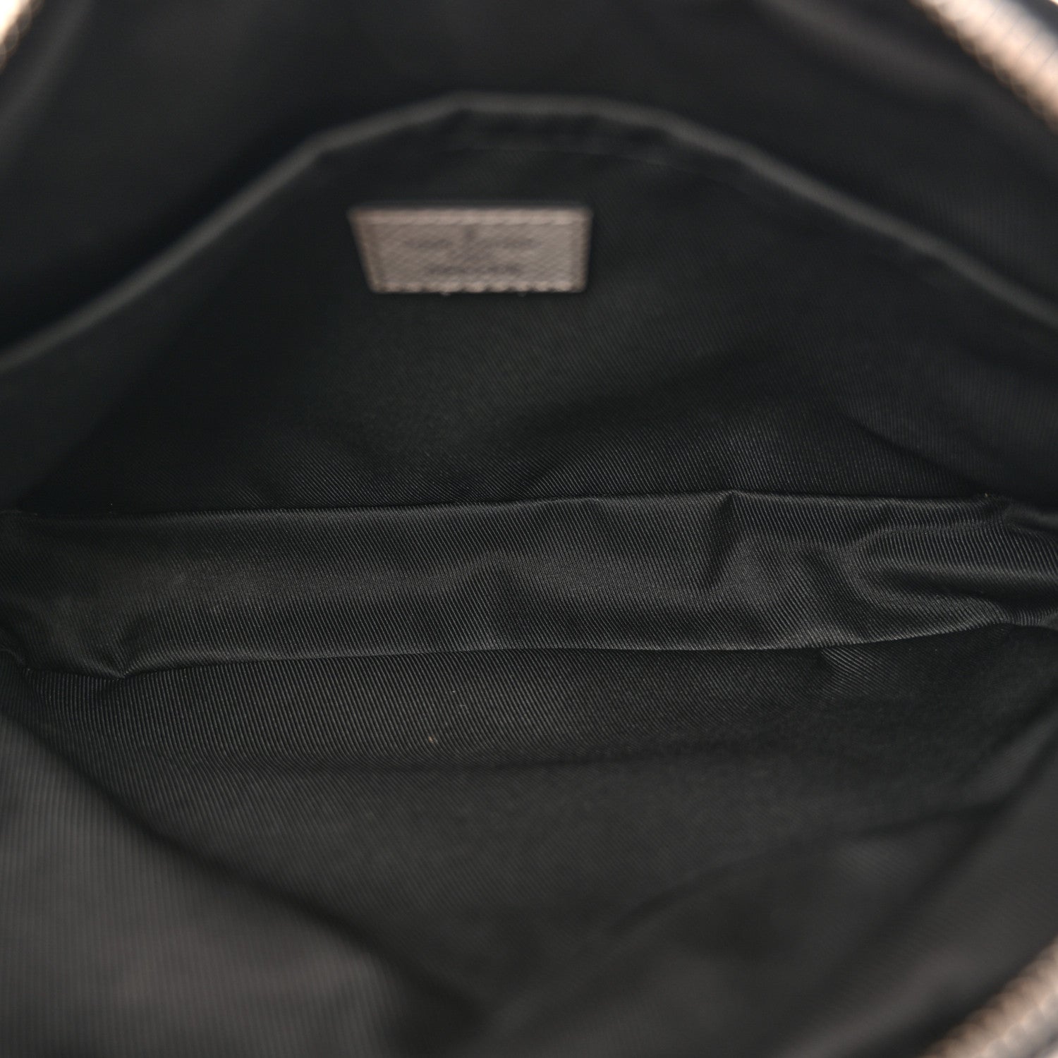 Louis Vuitton Taigarama Outdoor Messenger Antartica