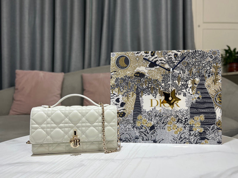 Dior Bags - 2546