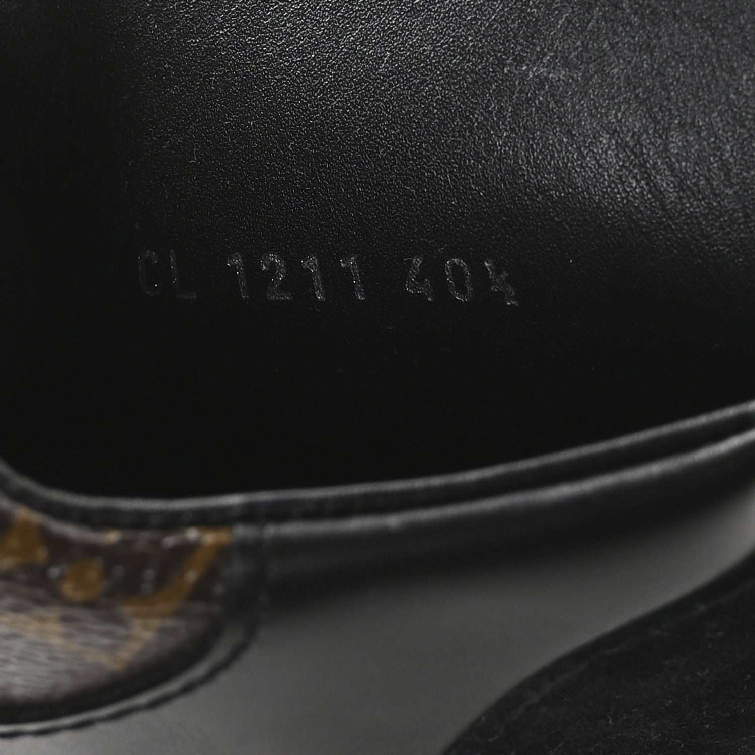 Louis Vuitton Suede Calfskin Monogram Laureate Platform Desert Boots 40.5 Black