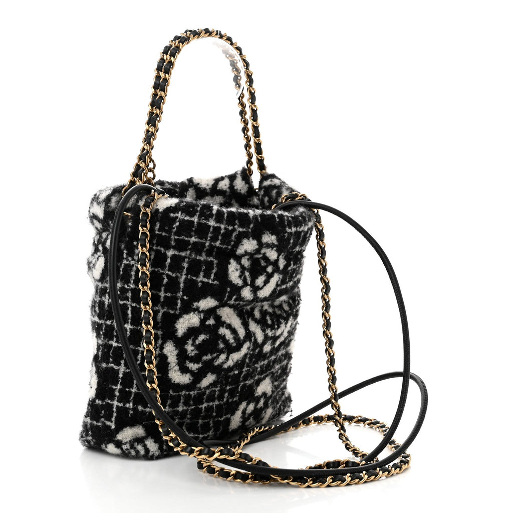Chanel Cashmere Mini Chanel 22 Black White