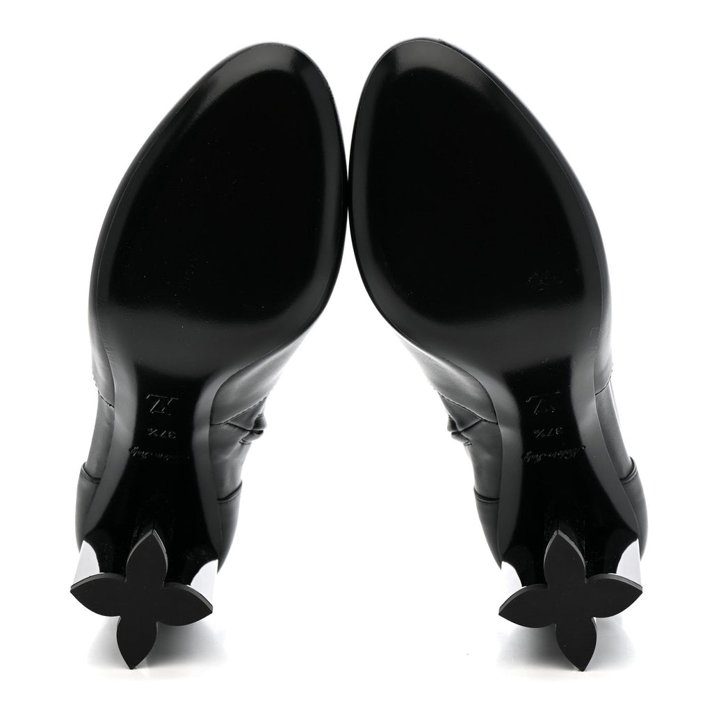 Louis Vuitton Calfskin Uniformes Silhouette Ankle Boots 37.5 Black