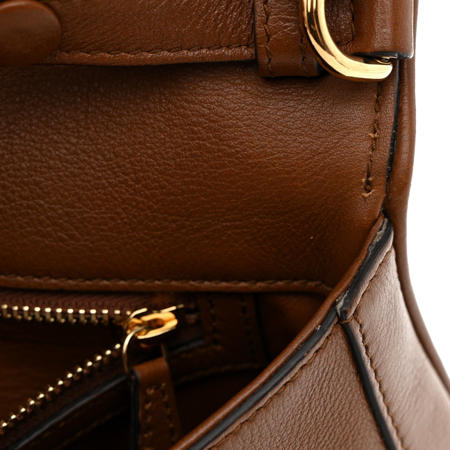 Gucci Roxy Calfskin Blondie Chain Shoulder Flap Bag Blondie Cognac