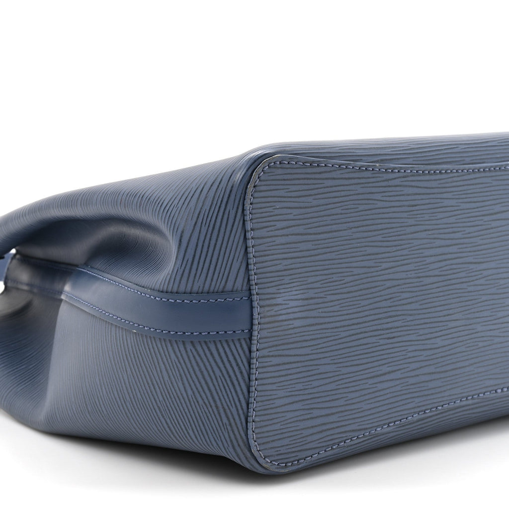 Louis Vuitton Epi Mandara MM Myrtille
