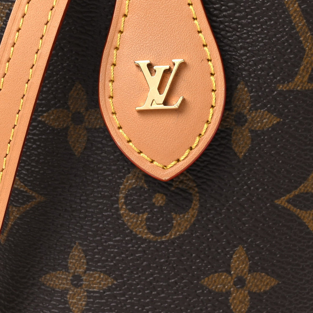 Louis Vuitton Monogram Fold Me Pouch