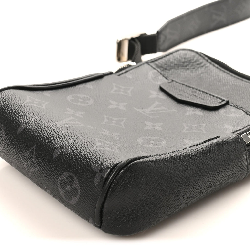 Louis Vuitton Taigarama Outdoor Slingbag Black