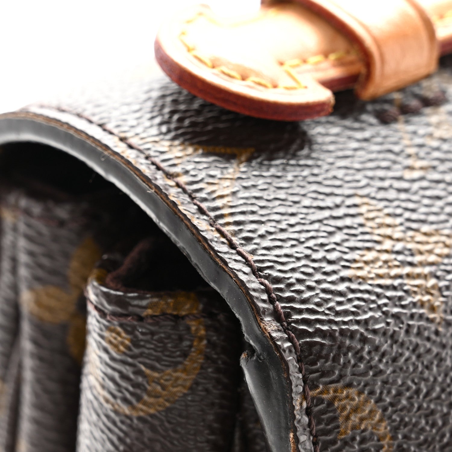 Louis Vuitton Monogram Pochette Metis