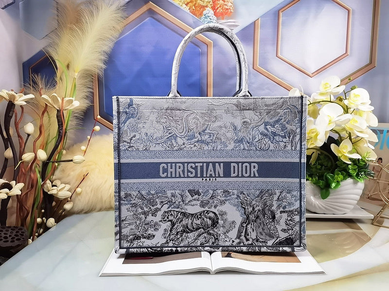 Dior Bags - 4635