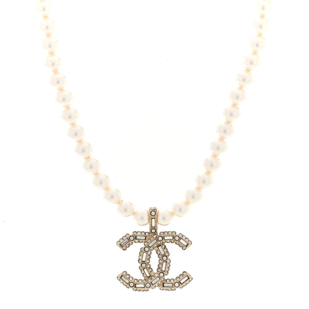 Pearl Crystal Baguette CC Short Necklace Gold