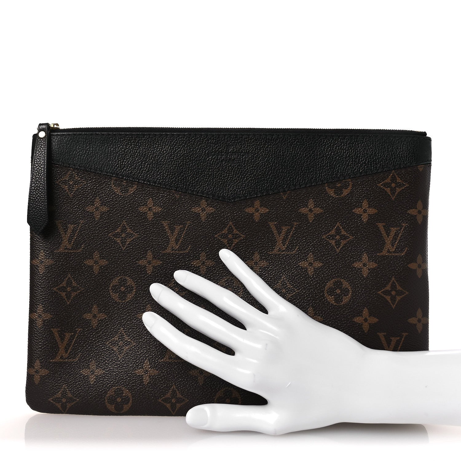 Louis Vuitton Monogram Daily Pouch Black