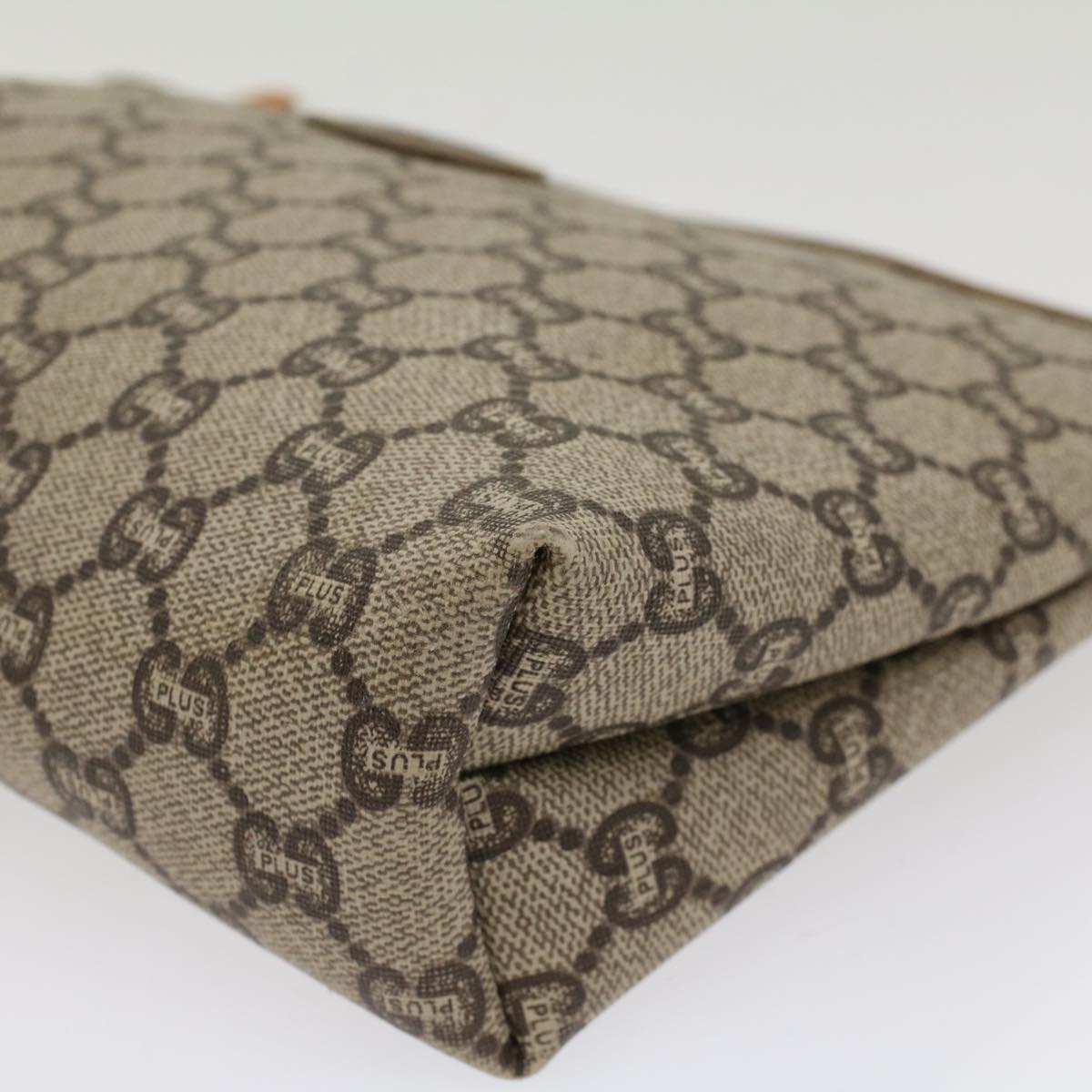 GUCCI GG Plus Canvas Clutch Bag PVC Leather Beige  ep1228