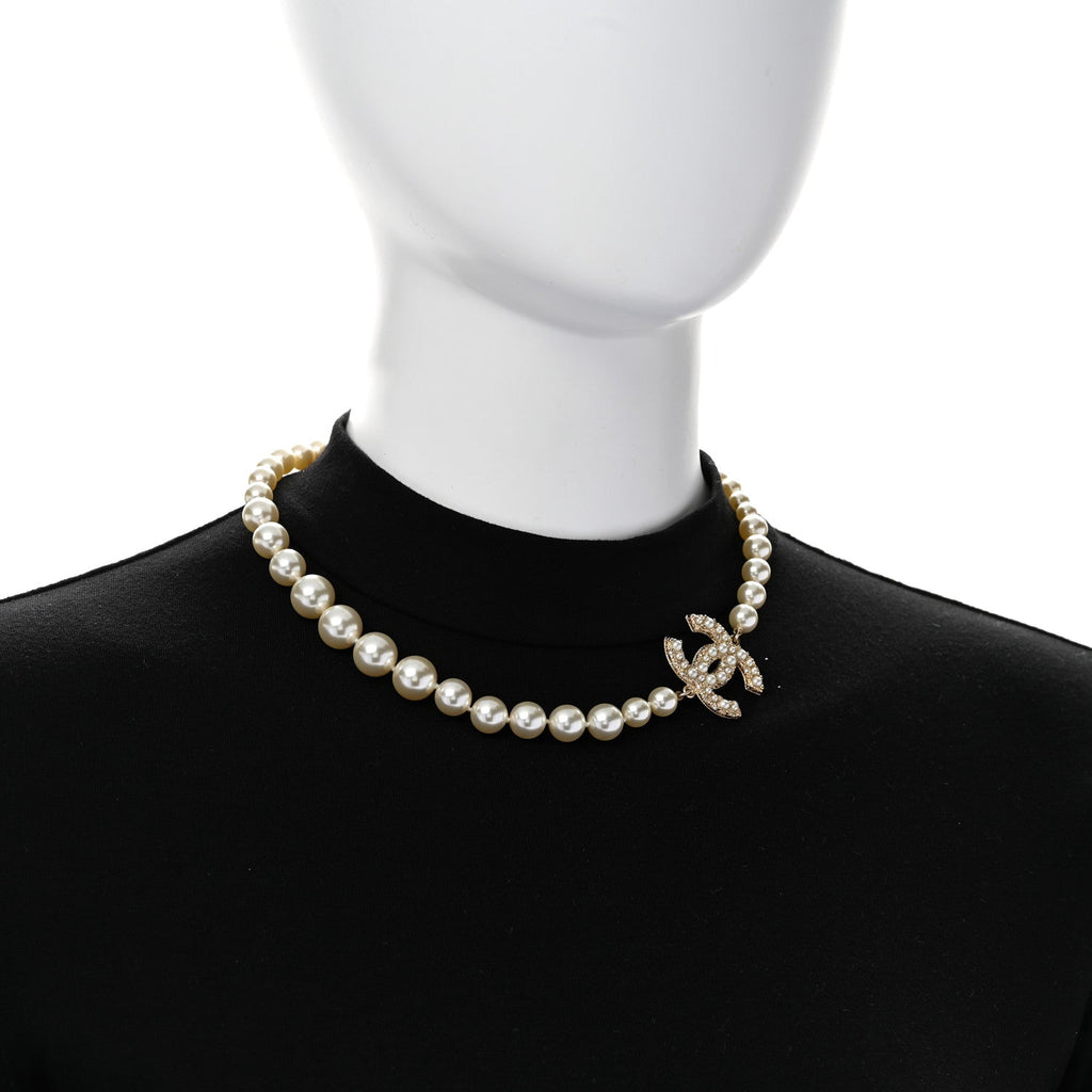 Pearl CC 100th Anniversary Necklace Light Gold