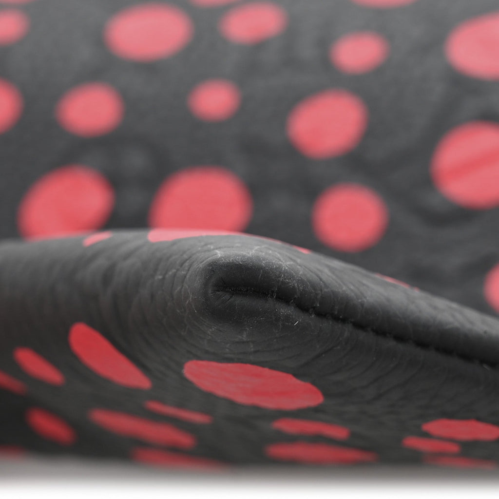Louis Vuitton LV X YK Taurillon Monogram Pochette To-Go Black Red