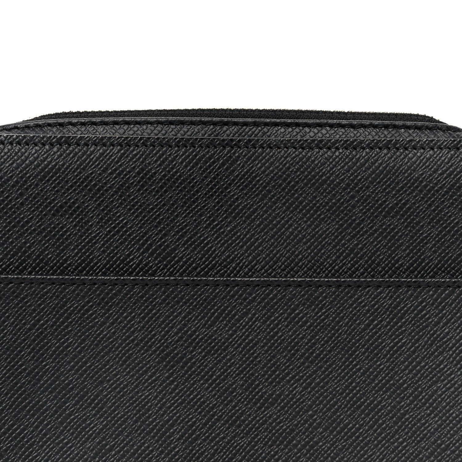 Louis Vuitton Taiga Baikal Pochette Ardoise