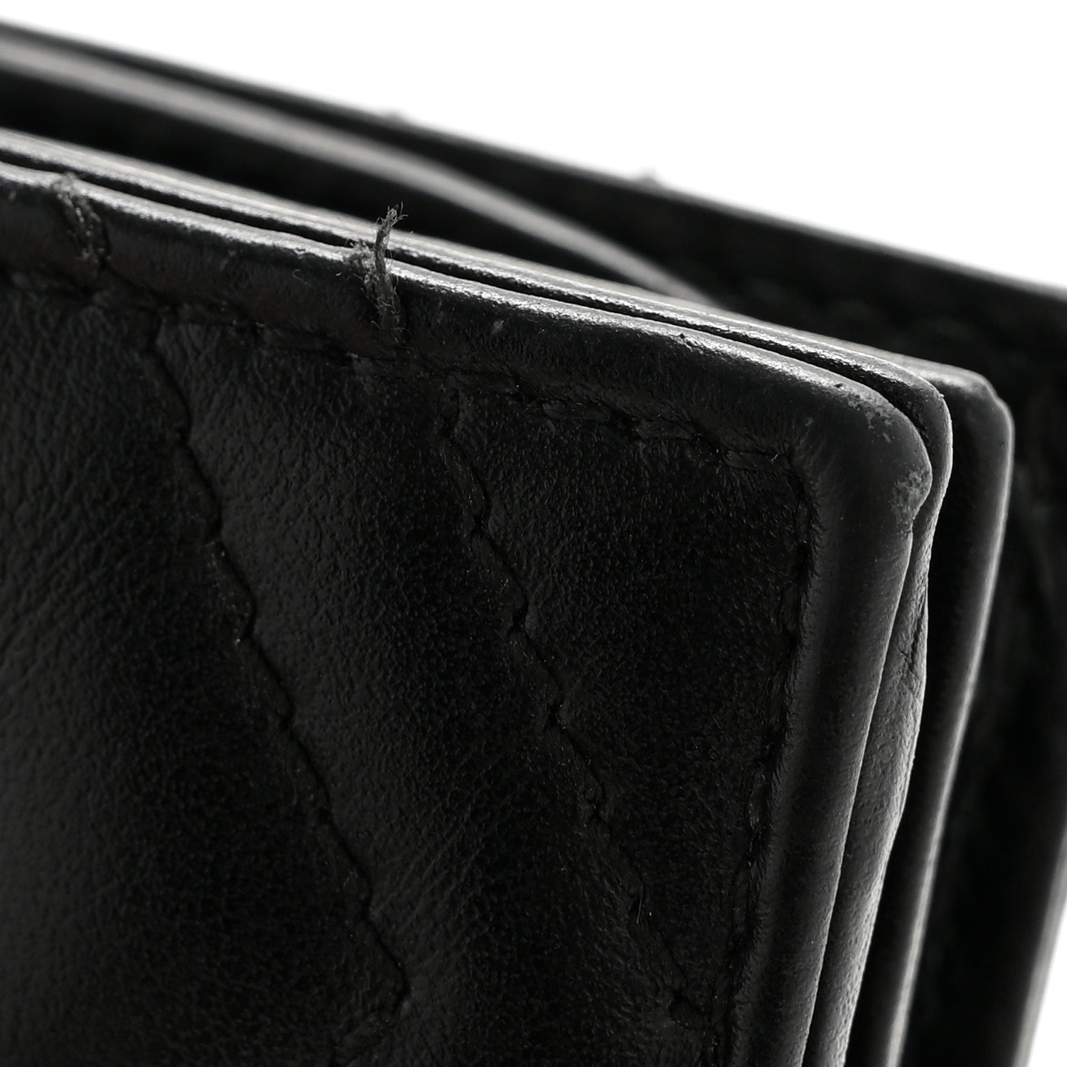 Gucci Calfskin Matelasse GG Marmont Card Case Wallet Black