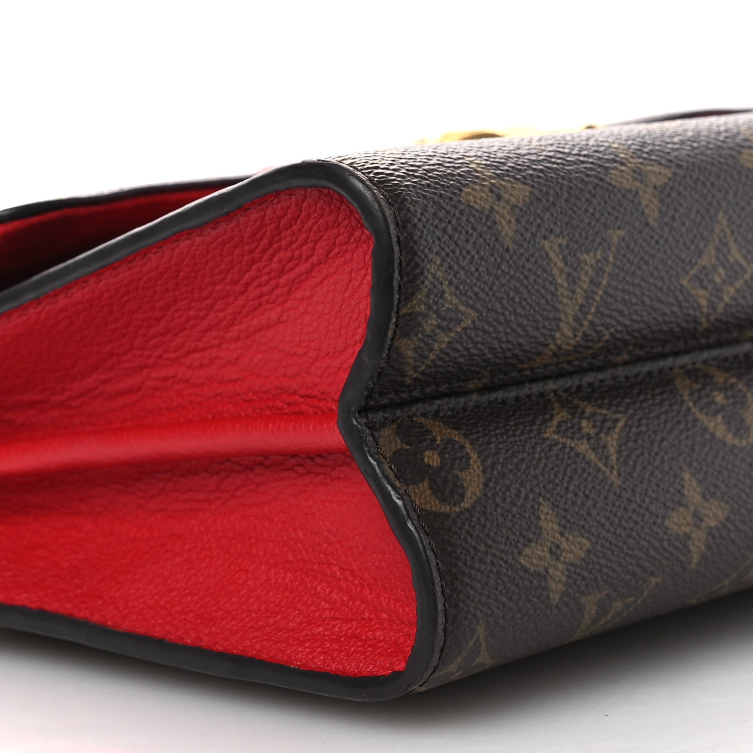 Louis Vuitton Monogram Victoire Cherry