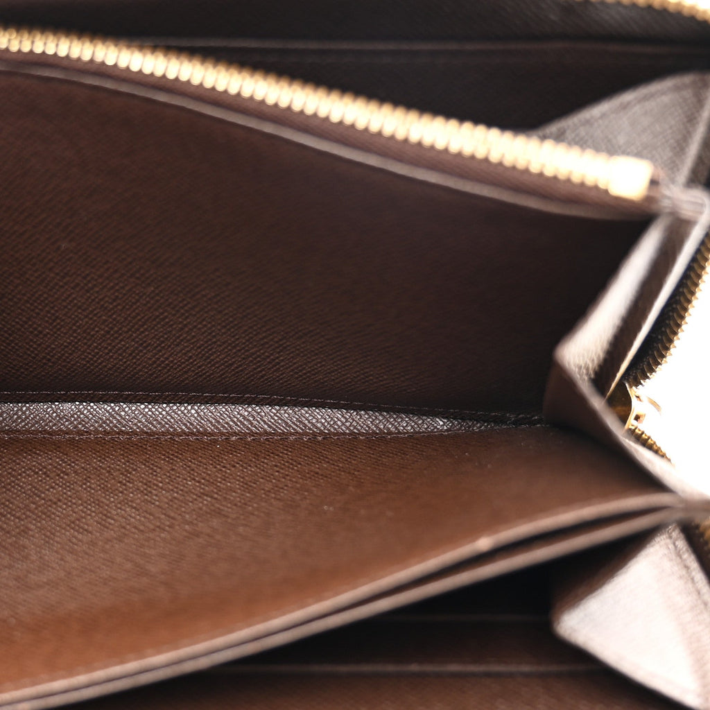 Louis Vuitton Damier Ebene Zippy Wallet