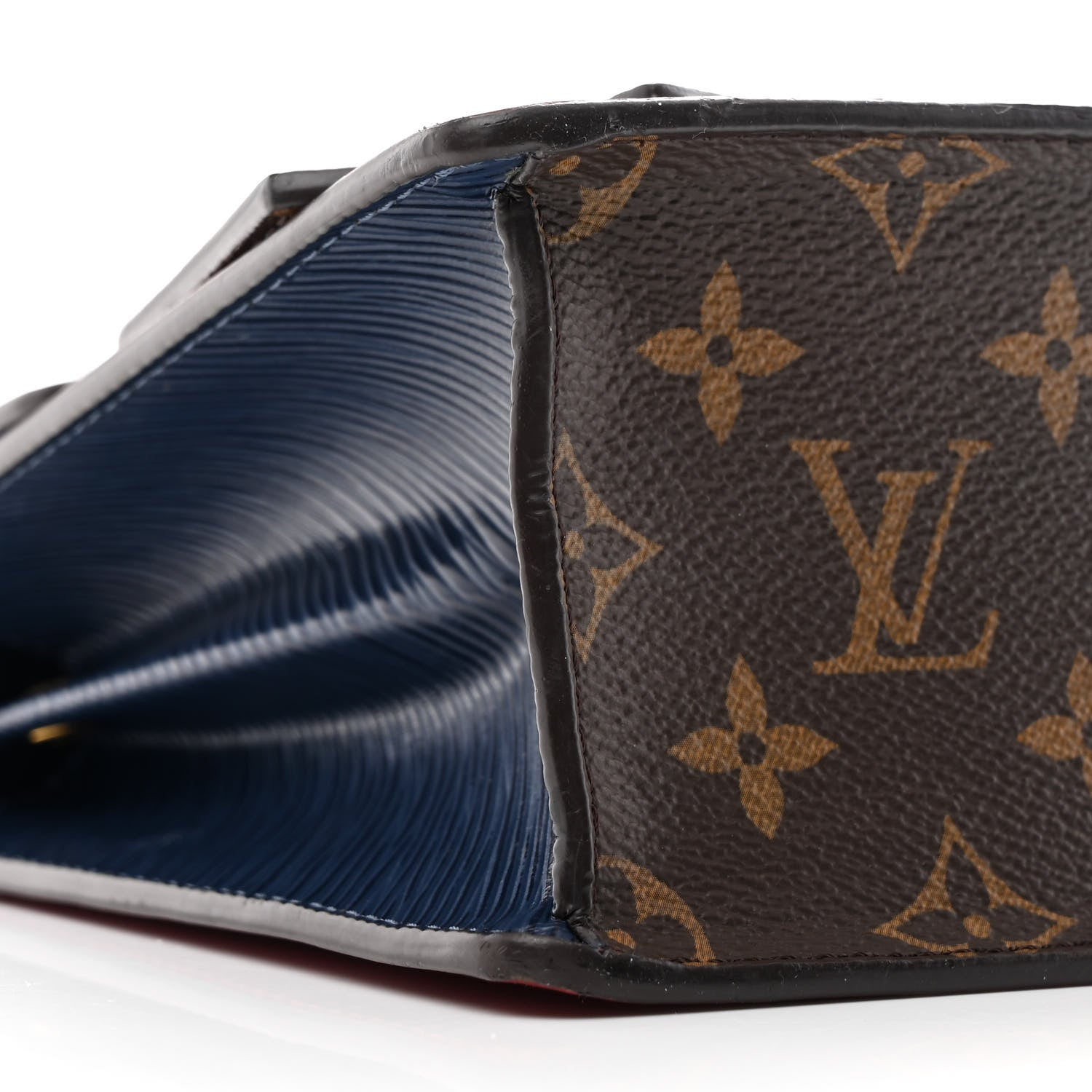 Louis Vuitton Vernis Epi Monogram Spring Street Scarlet