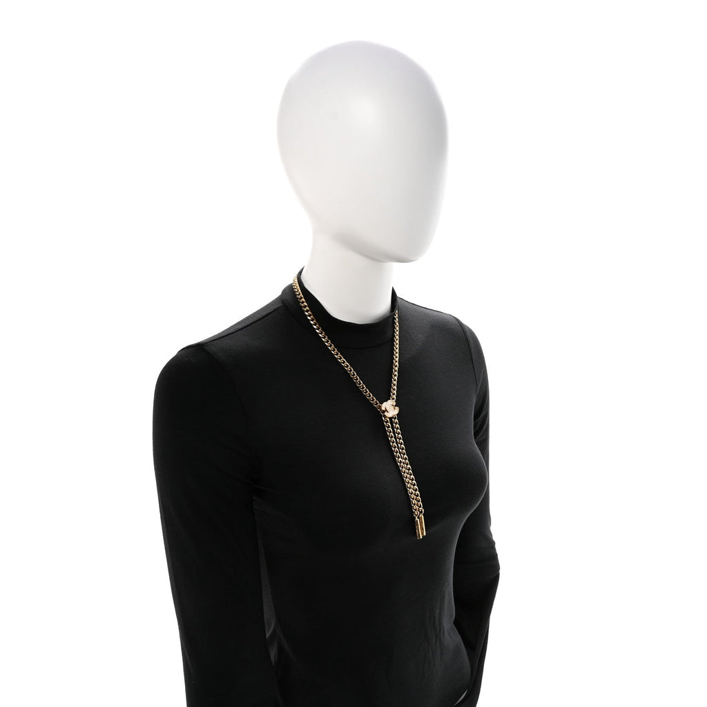 Metal Resin Chain CC Bolo Necklace Gold