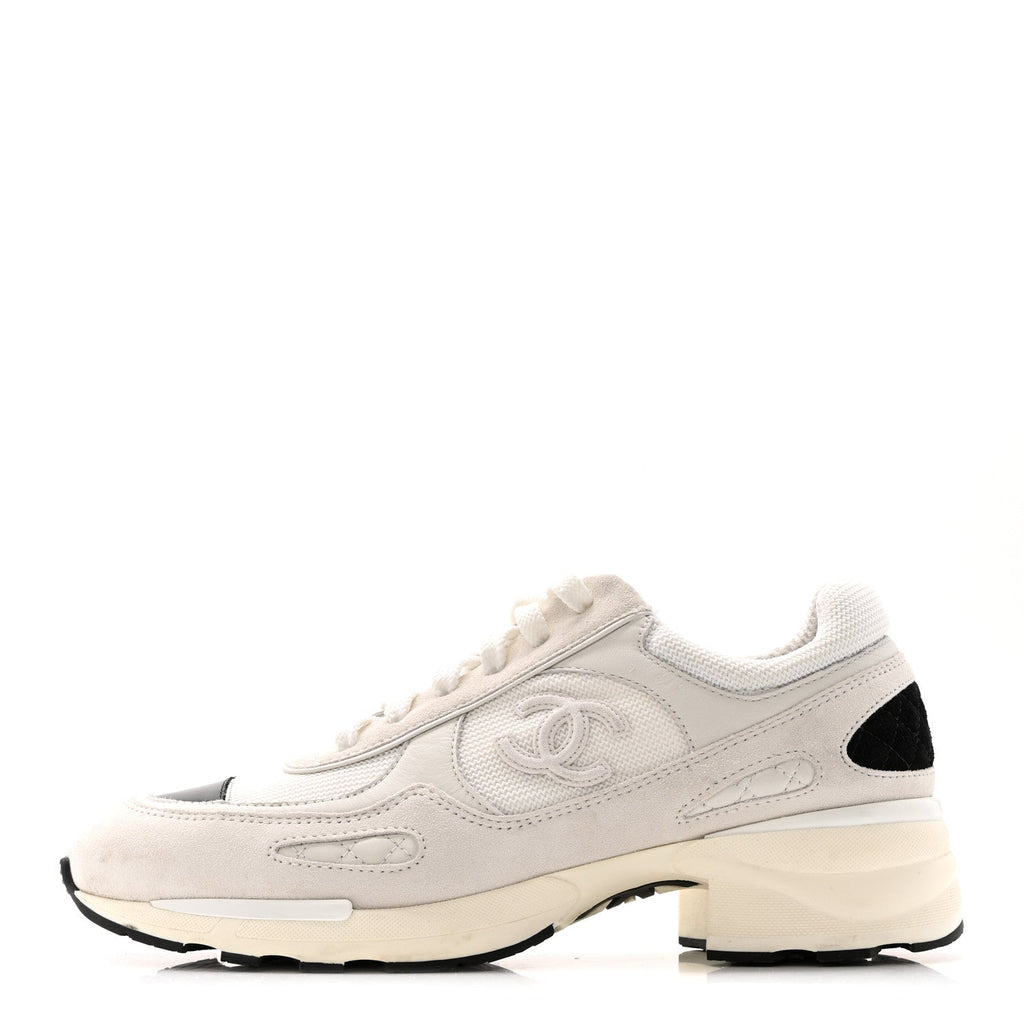 Mixed Fibers Suede Shiny Calfskin Womens CC Sneakers 39 White