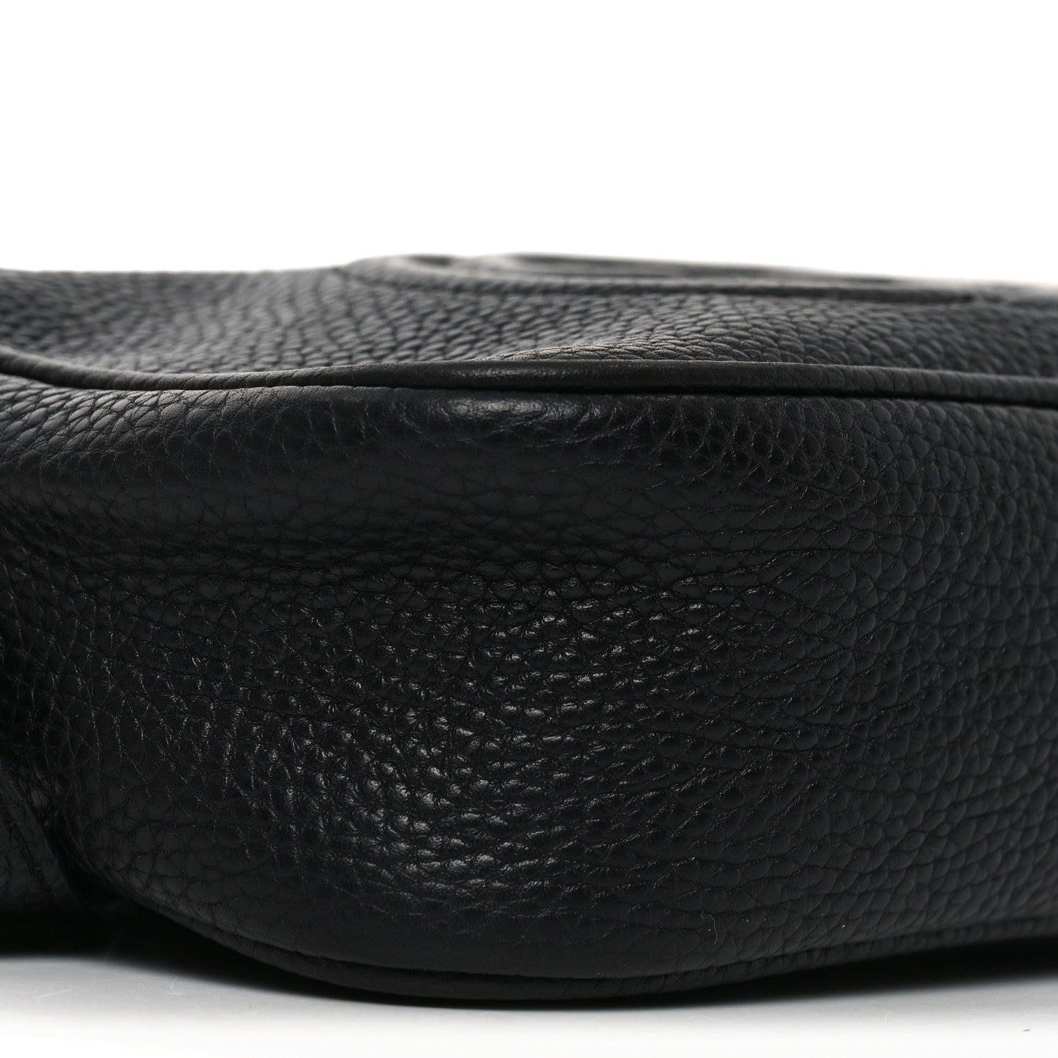 Gucci Pebbled Calfskin Small Soho Disco Bag Black