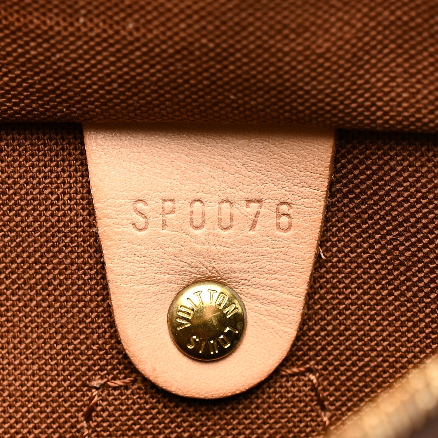 Louis Vuitton Monogram Speedy 25