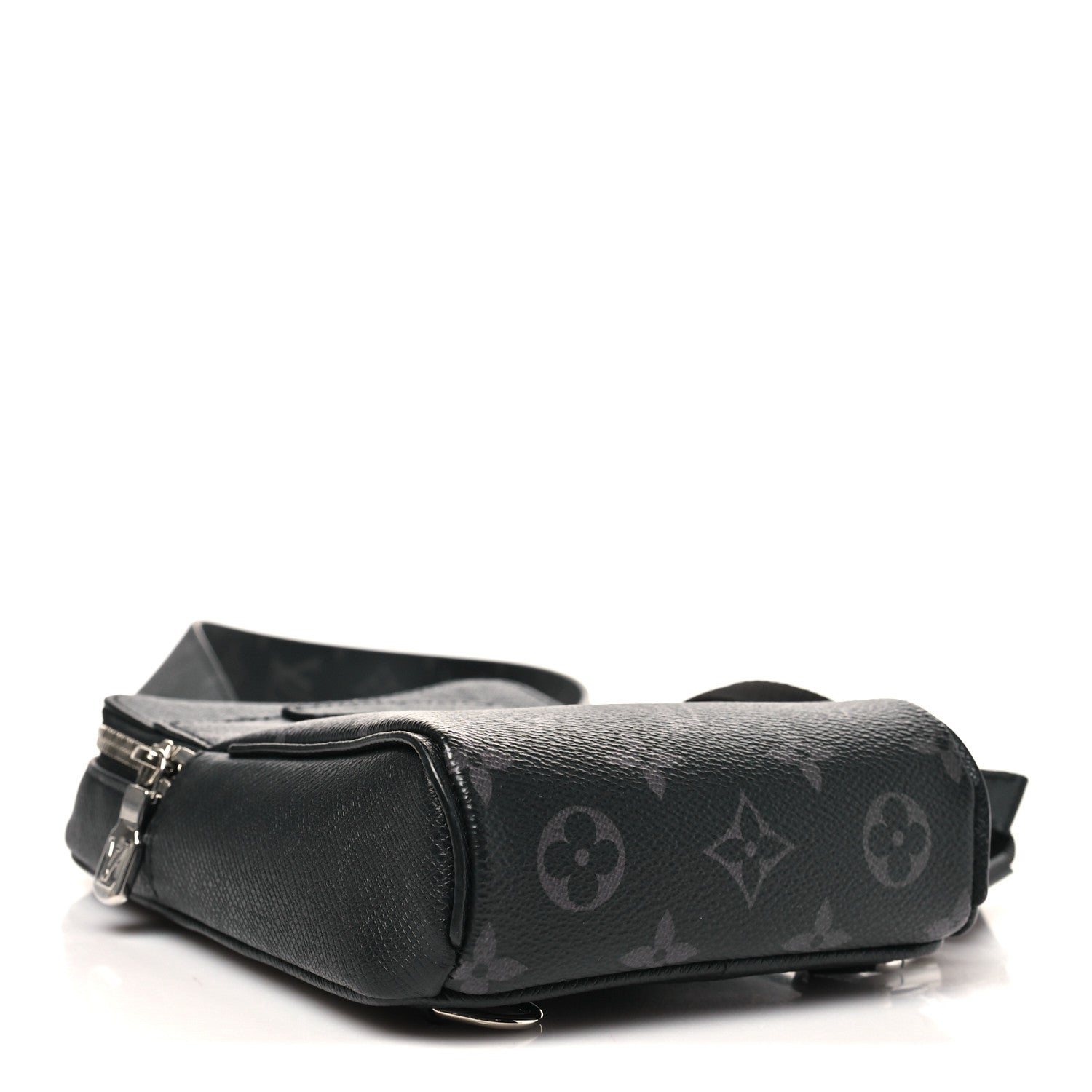 Louis Vuitton Taigarama Outdoor Slingbag Black