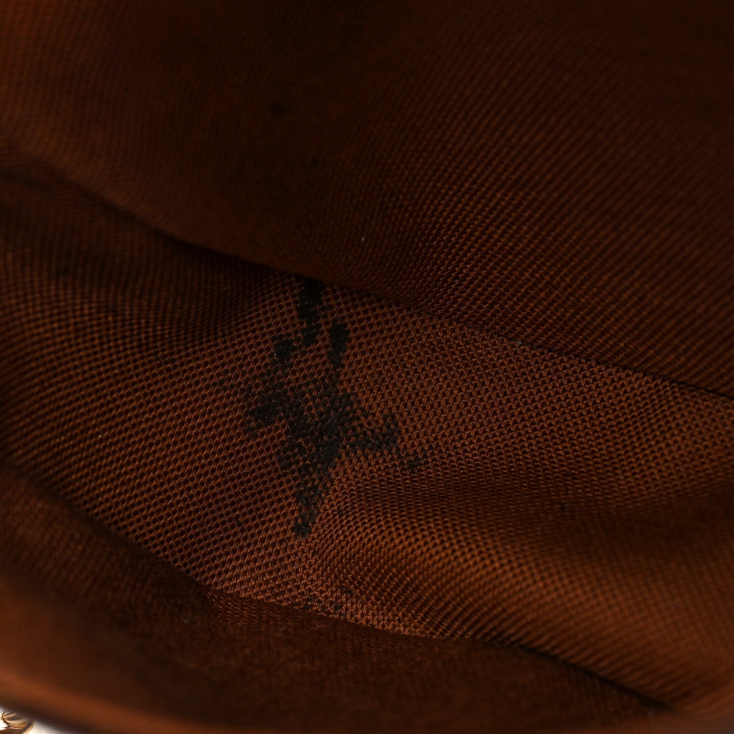 Louis Vuitton Monogram Solo