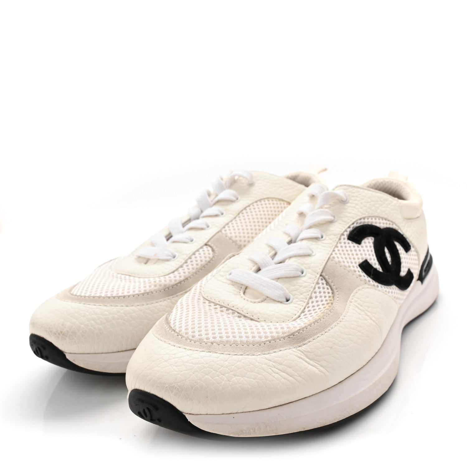 Calfskin Mesh Suede Mens CC Sneakers 45 White Black