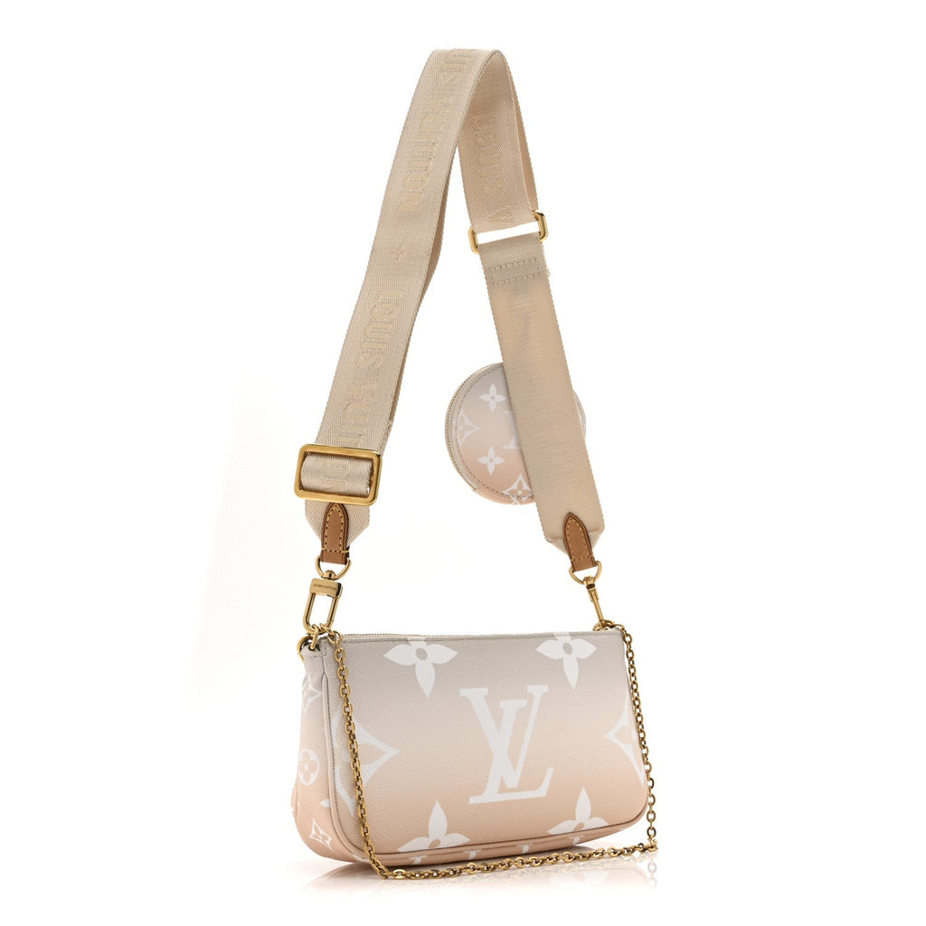Louis Vuitton Monogram Giant By The Pool Multi Pochette Accessories Brume